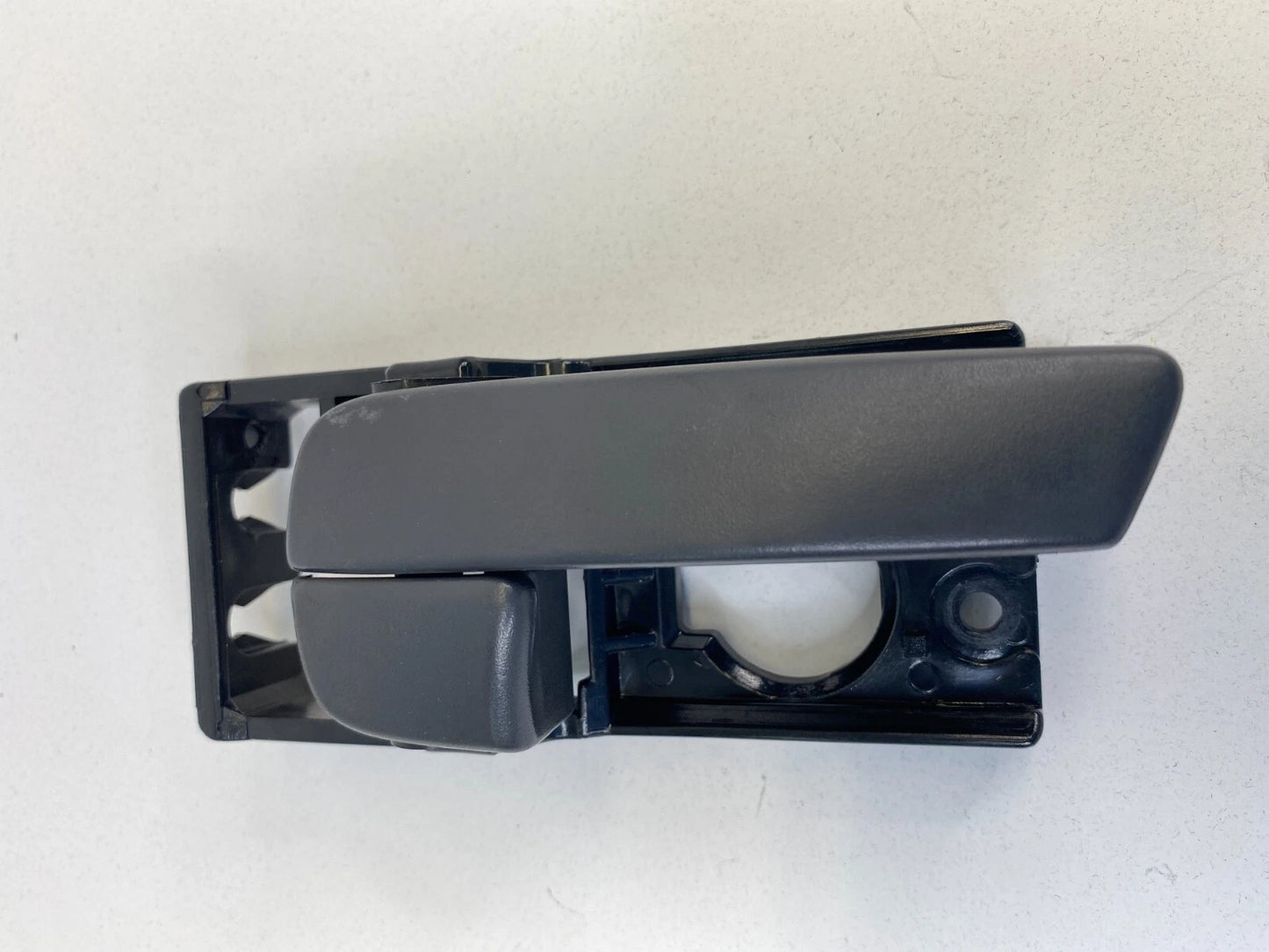 2006-2011 KIA RIO RIO5 FR RH INSIDE DOOR HANDLE LEVER BEZEL UNIT OEM 82623-JB000