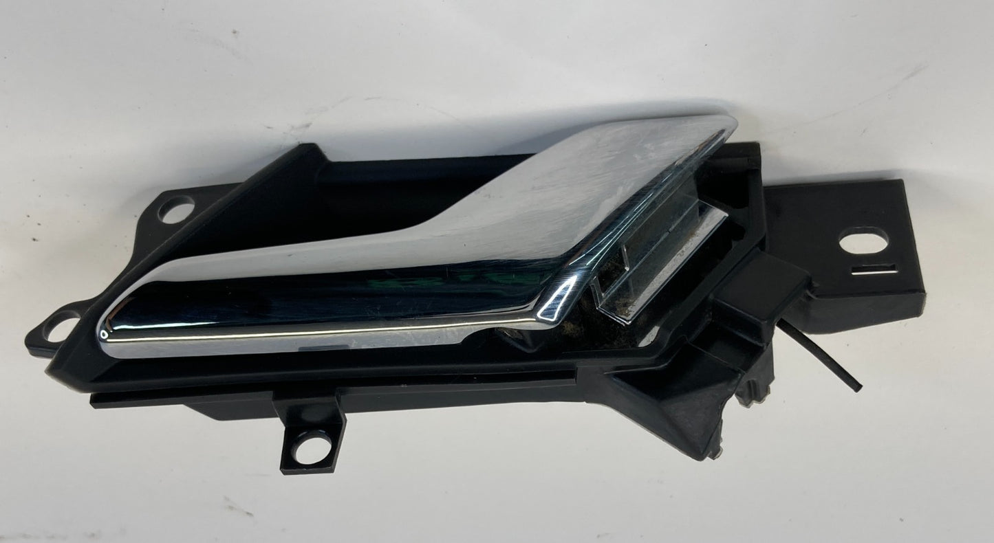 2012-2015 Chevrolet Captiva Sport Rear Right Side Interior Door Handle 96660864