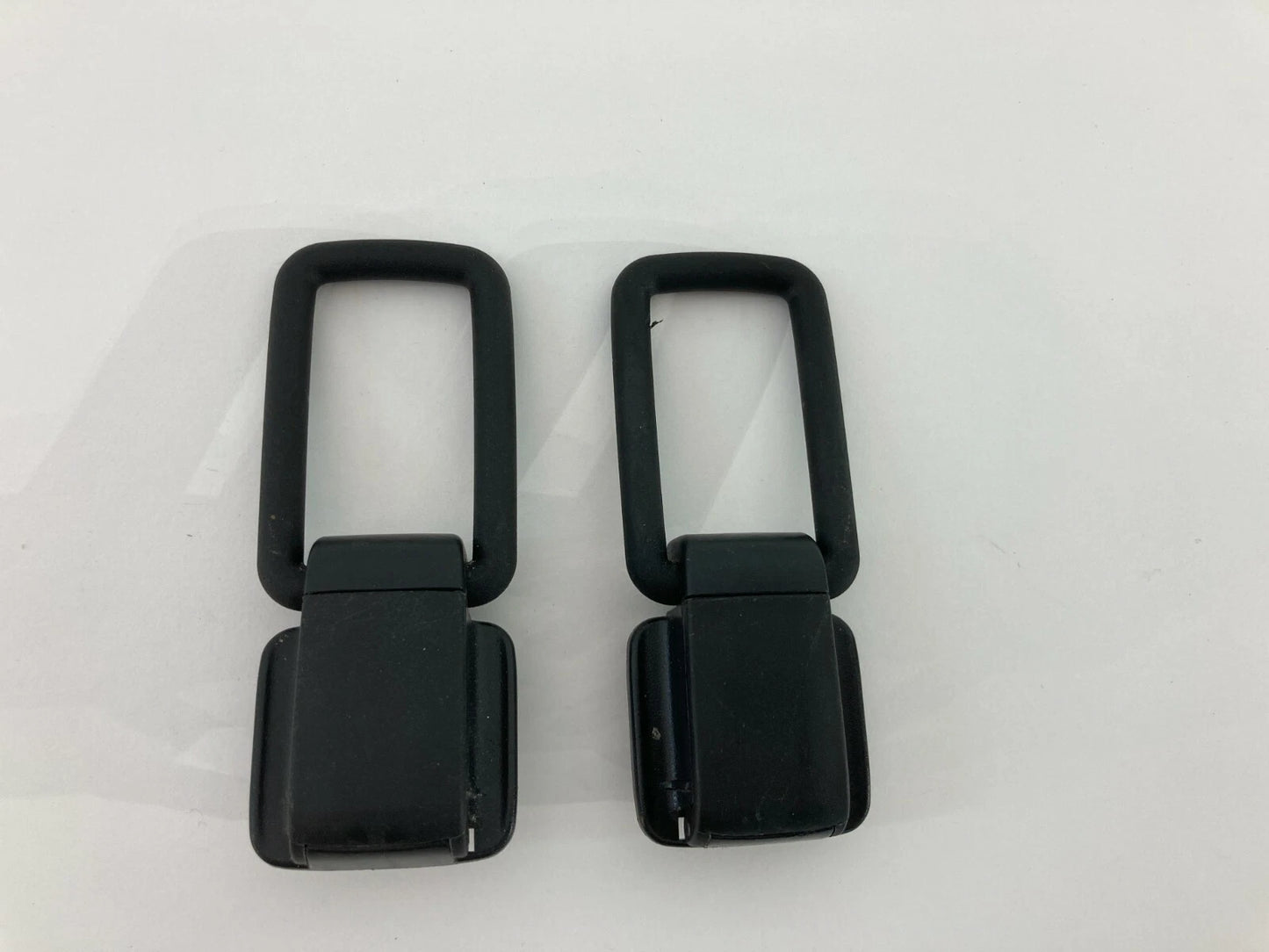 06 07 08 09 10 MAZDA5 MAZDA 5 REAR TRUNK STORAGE CARGO TIE DOWN HOOK PAIR OEM