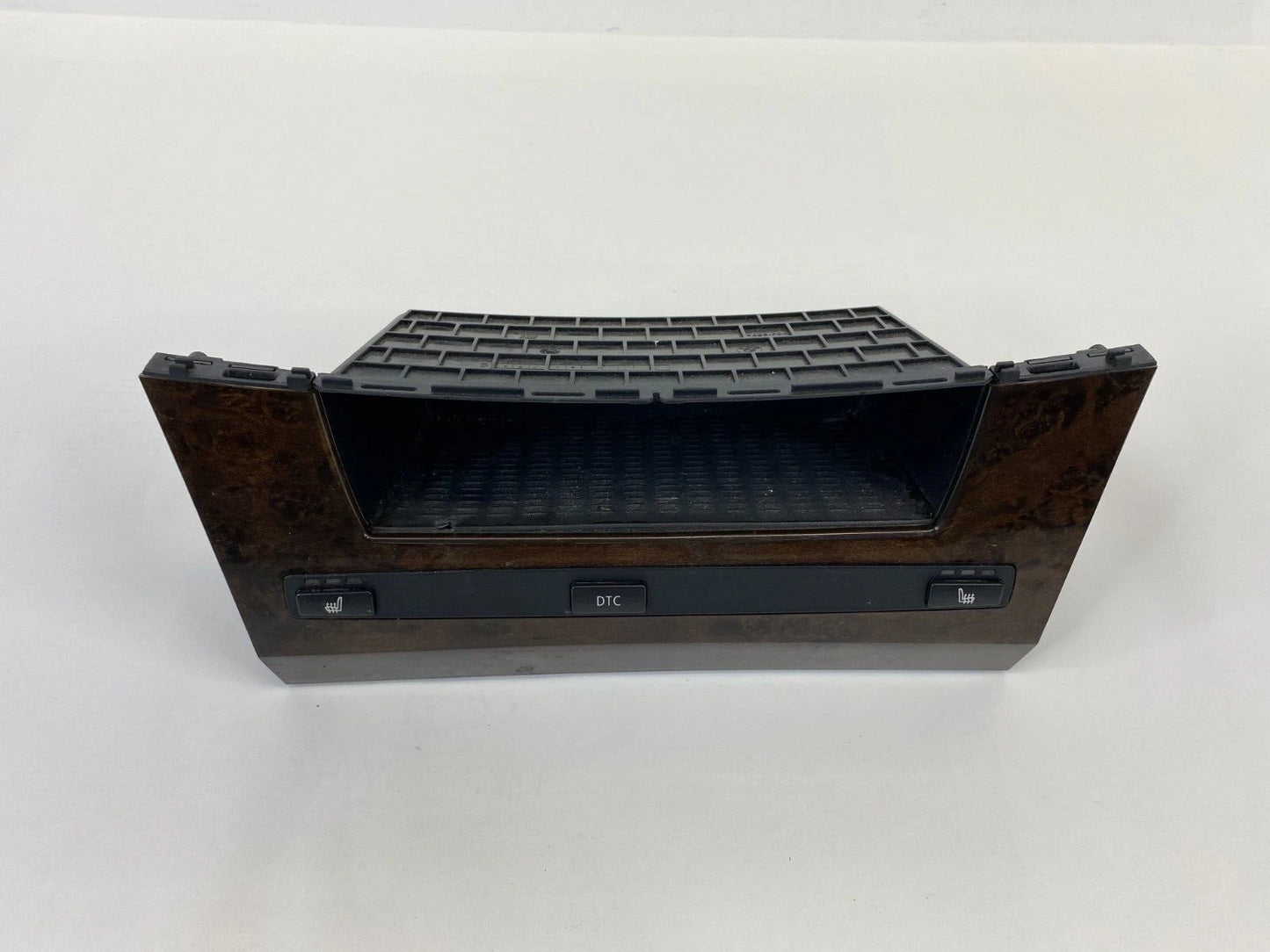04-07 BMW 530I LOWER DASH STORAGE PANEL W DTC & HEATED SEAT SWITCH 6-952-471 OEM