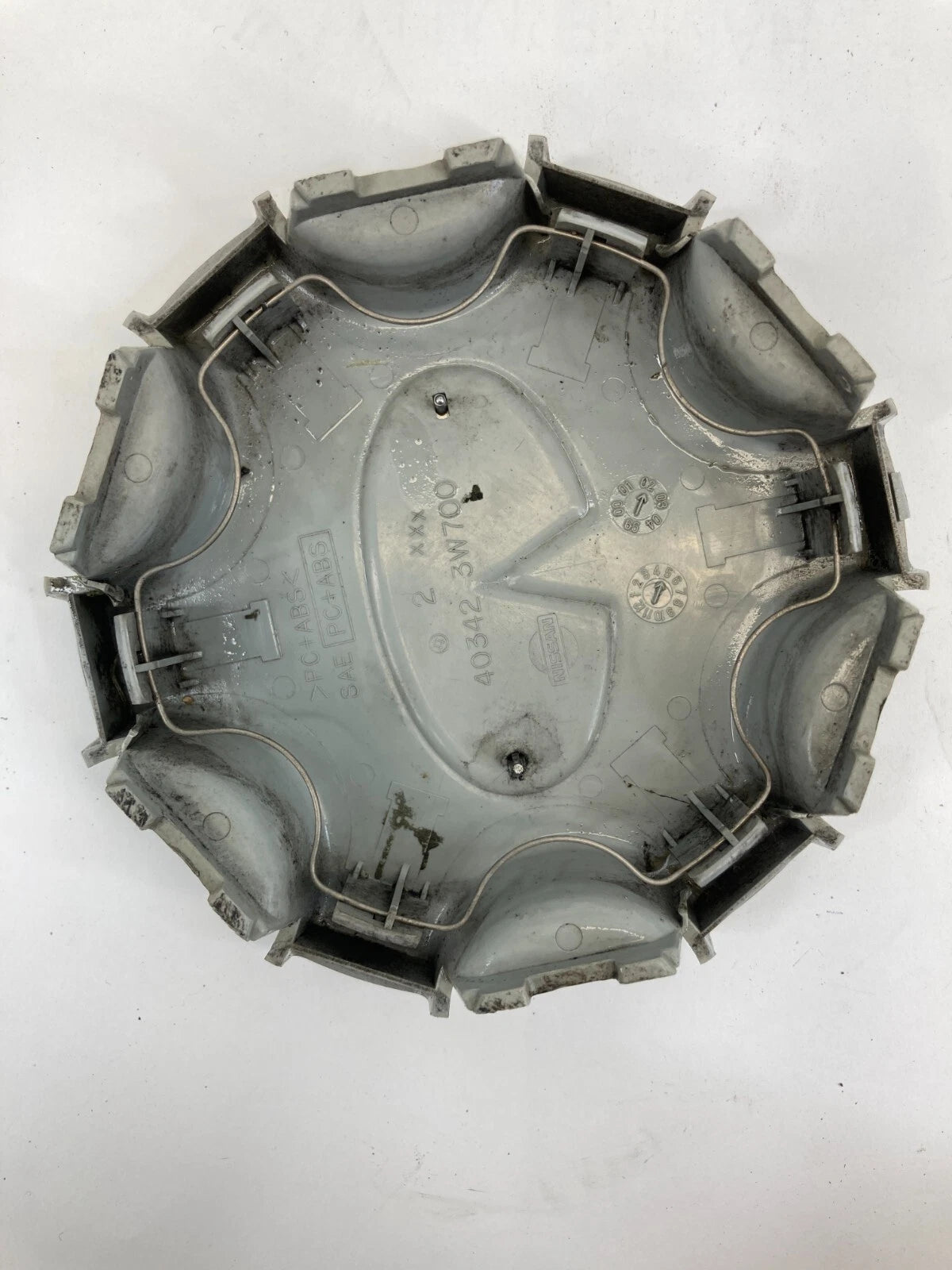 2001 2002 2003 INFINITI QX4 WHEEL RIM HUBCAP CENTER CAP HUB CAP 403423W700 OEM