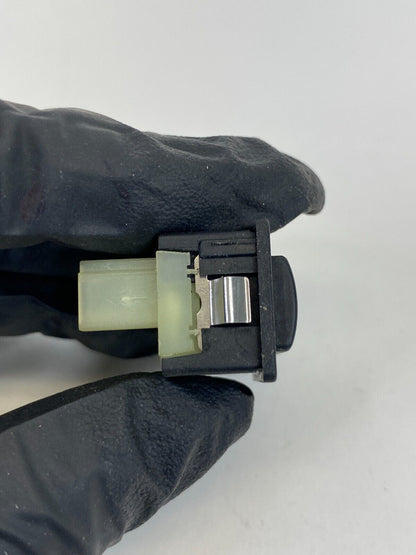 2006 BMW 330xi 330i 325xi Trunk Lid Release Control Switch Button 6921846 OEM