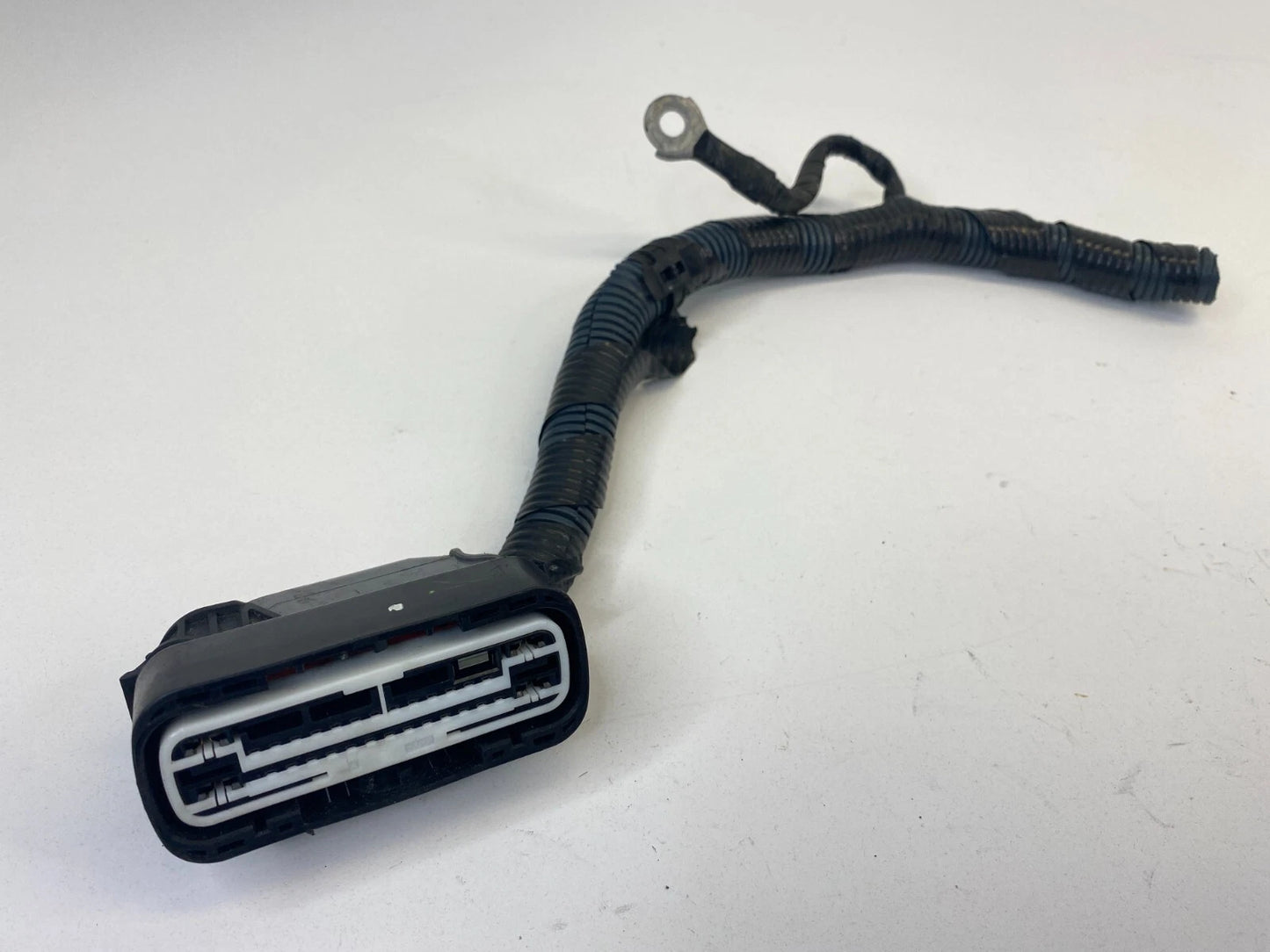 2002 2003 INFINITI QX4 3.5L ABS ANTI LOCK BRAKE PUMP PIGTAIL PLUG CONNECTOR OEM