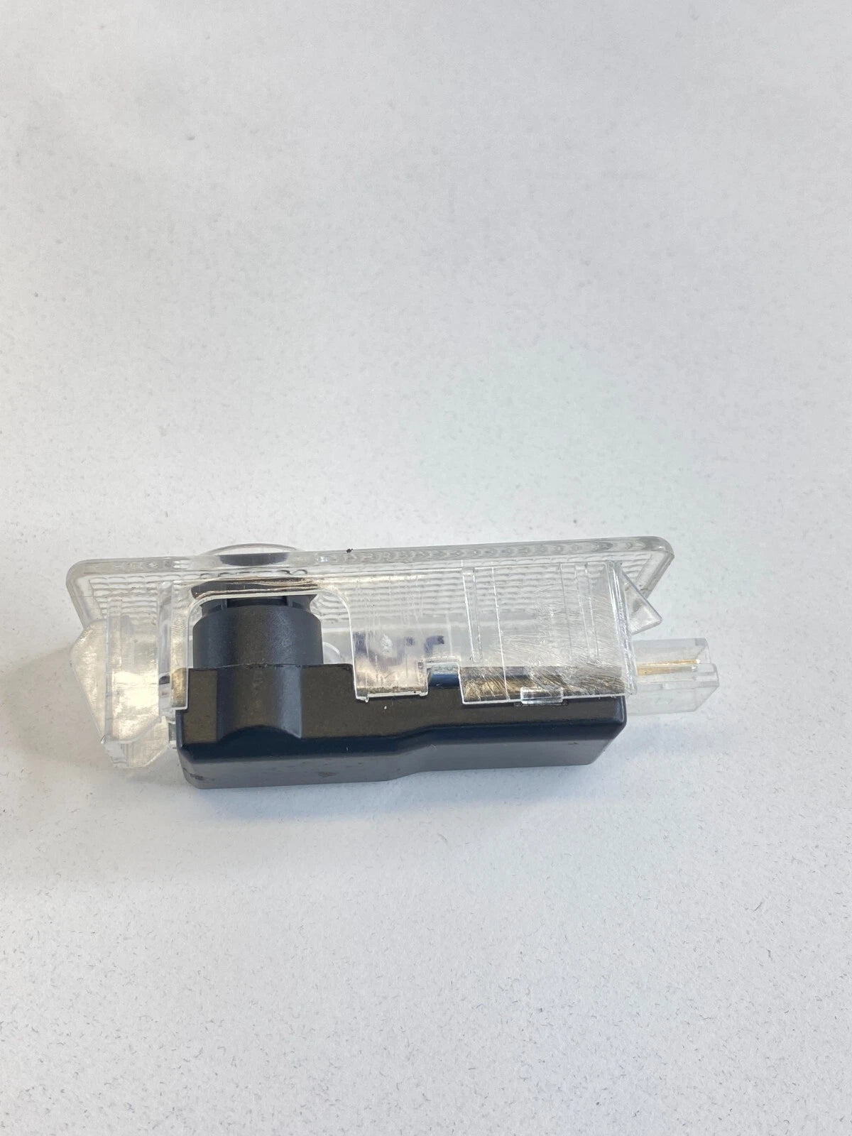 04-07 BMW 530I FRONT RIGHT SIDE INTERIOR DOOR LIGHT PROJECTOR COURTESY LAMP OEM