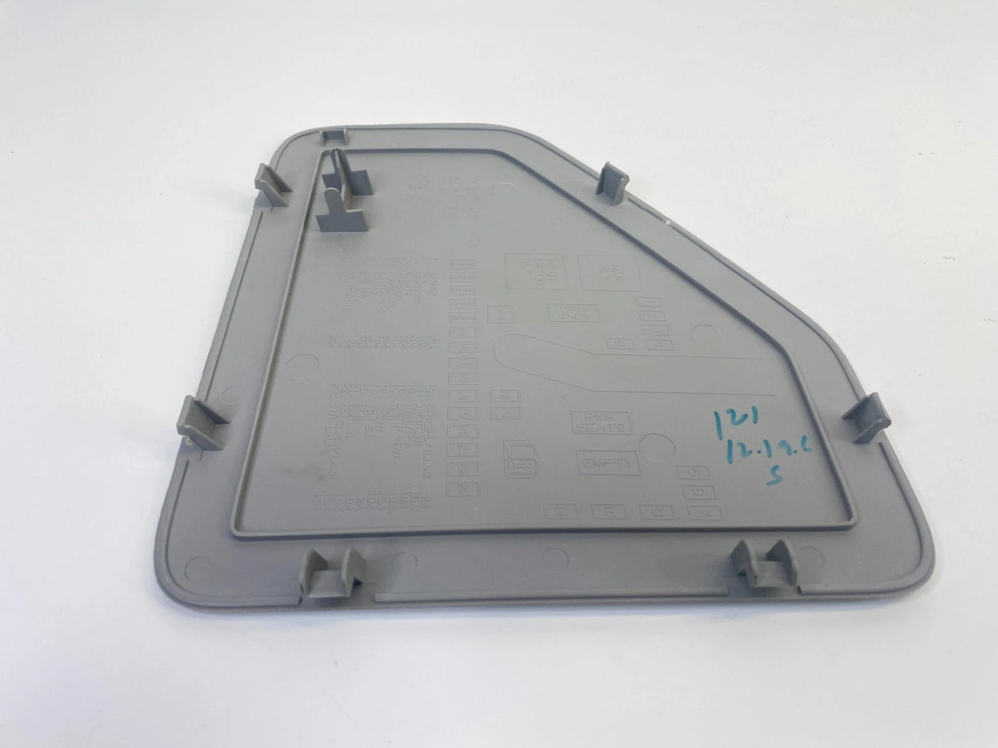 2007 2008 2009 SUZUKI XL-7 XL7 INNER DASH FUSE BOX DOOR COVER TRIM CAP OEM