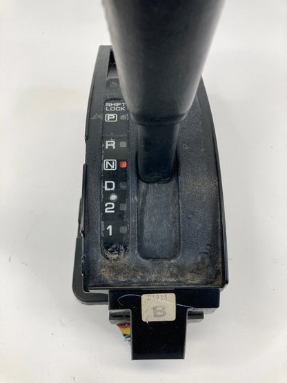 2001-2004 NISSAN PATHFINDER AUTOMATIC FLOOR GEAR SHIFT SHIFTER LEVER SELECTOR