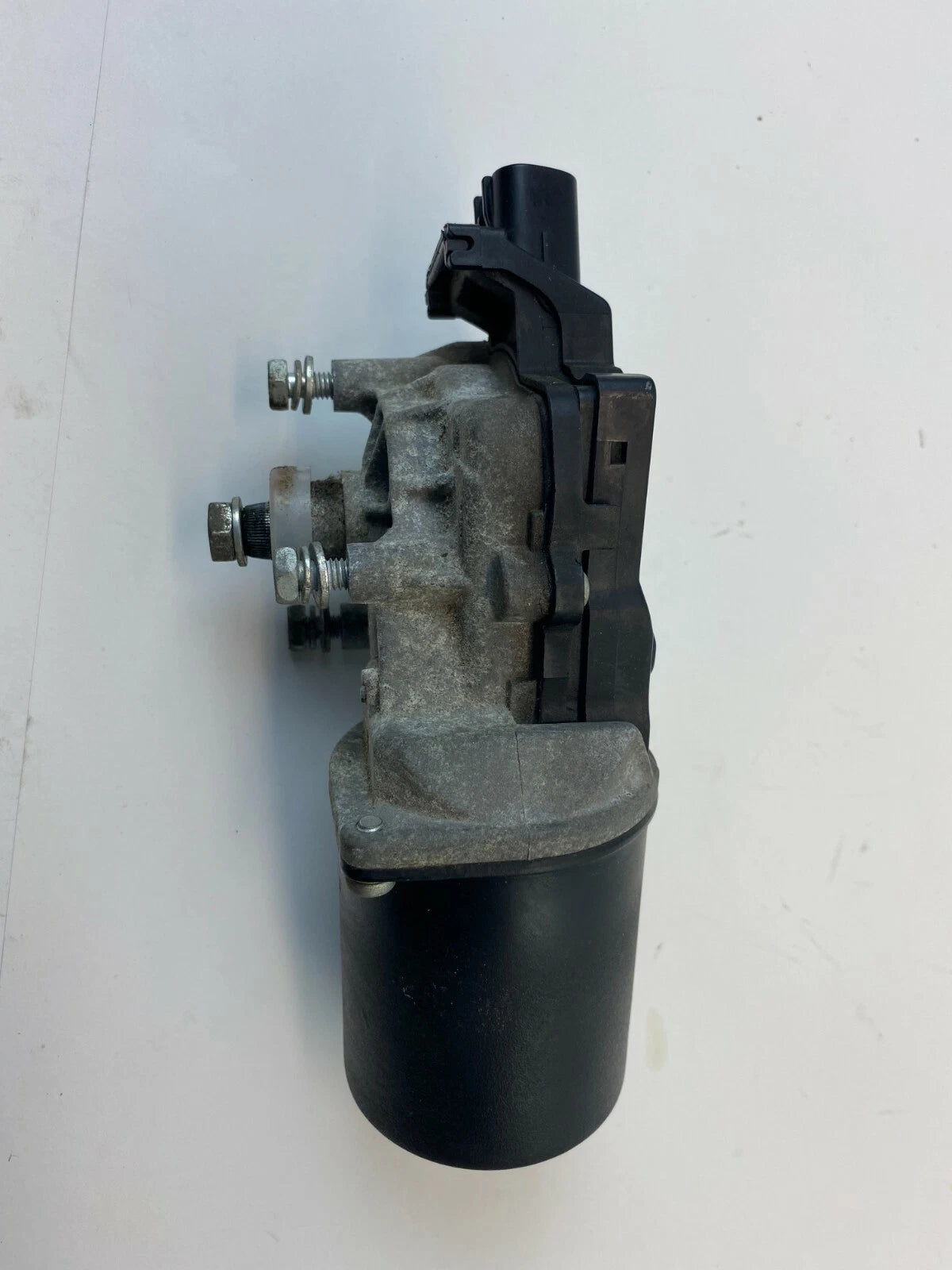 2005-2007 JEEP GRAND CHEROKEE FRONT WINDSHIELD WIPER MOTOR OEM 55156313AB