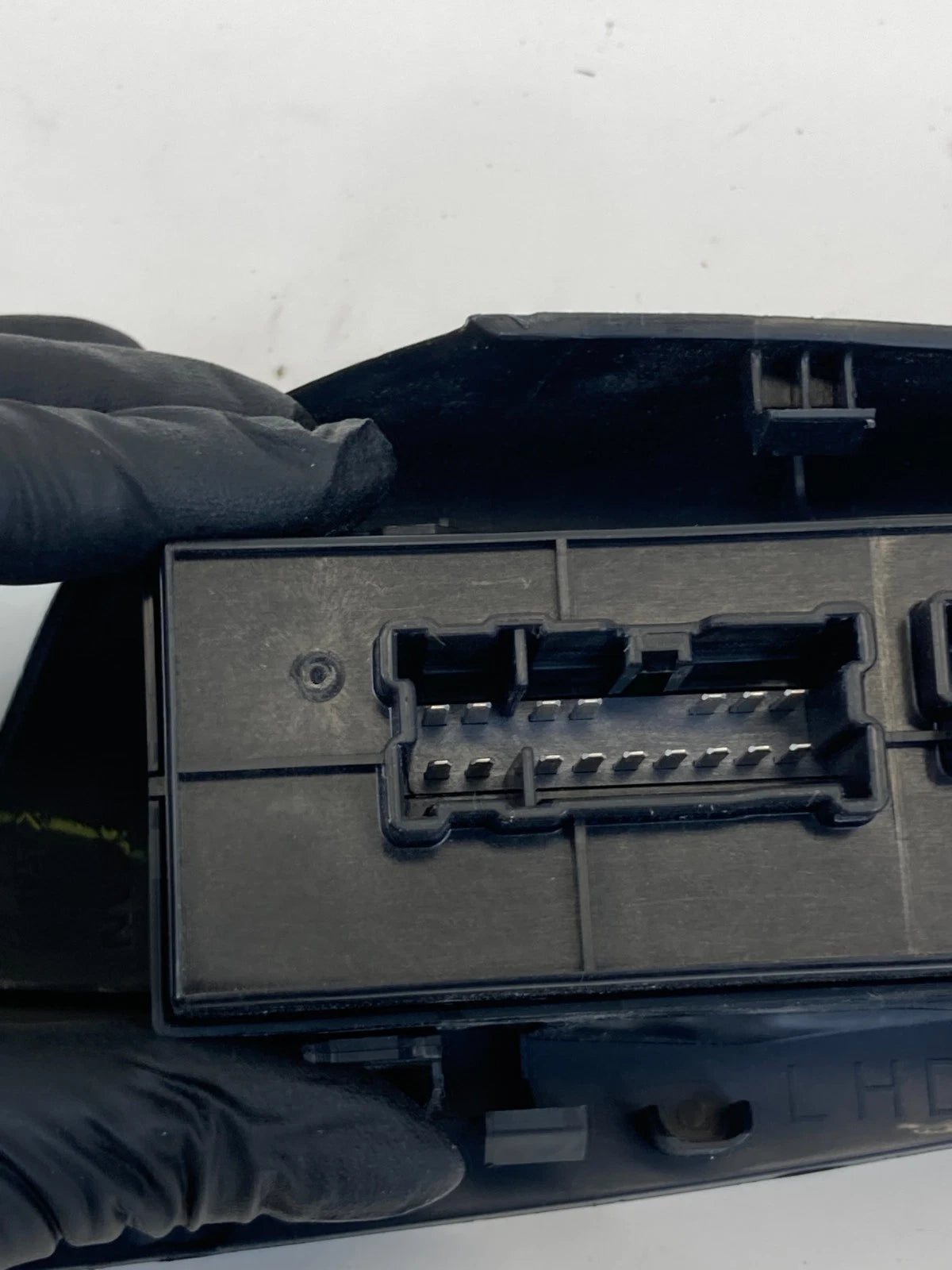 2013-2019 Nissan Sentra Left Door Master Power Window Control Switch w/ Bezel