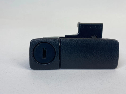03 04 05 06 07 NISSAN MURANO GLOVE BOX LATCH LOCK DOOR HANDLE OEM