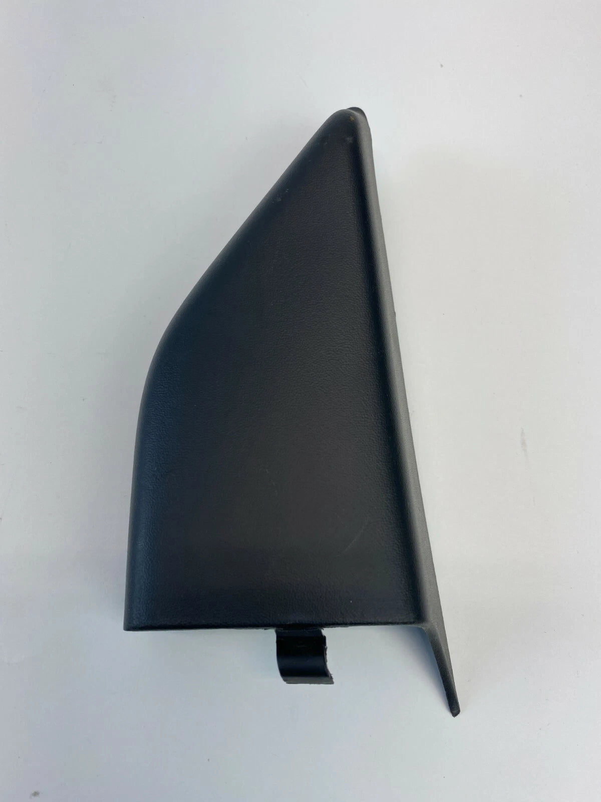 99-03 FORD WINDSTAR INNER RIGHT SIDE DOOR MIRROR CORNER COVER XF2217D698AEW OEM