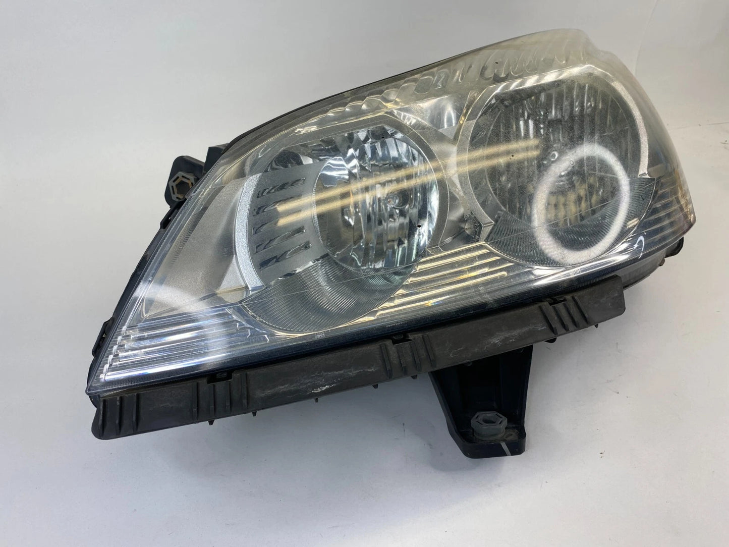2009-2012 CHEVROLET TRAVERSE FRONT LEFT DRIVER HEADLIGHT HEAD LAMP LIGHT HALOGEN