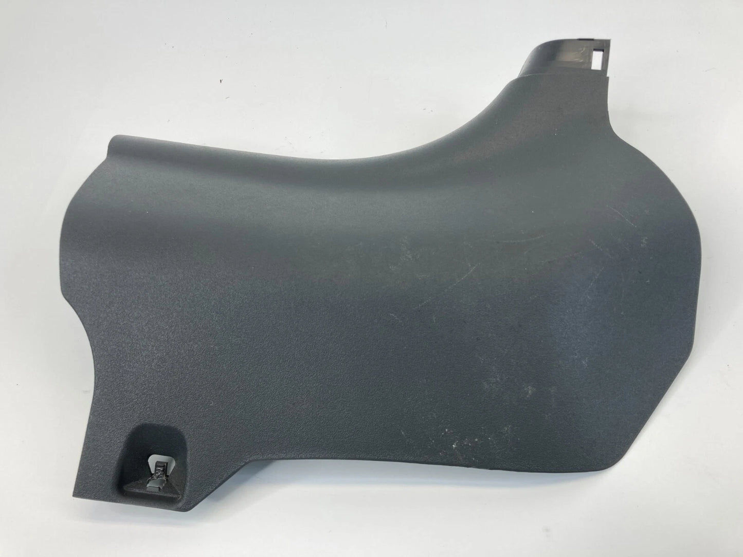 2004-2009 TOYOTA PRIUS FRONT RIGHT SIDE LOWER KICK PANEL TRIM 62111-47030 OEM
