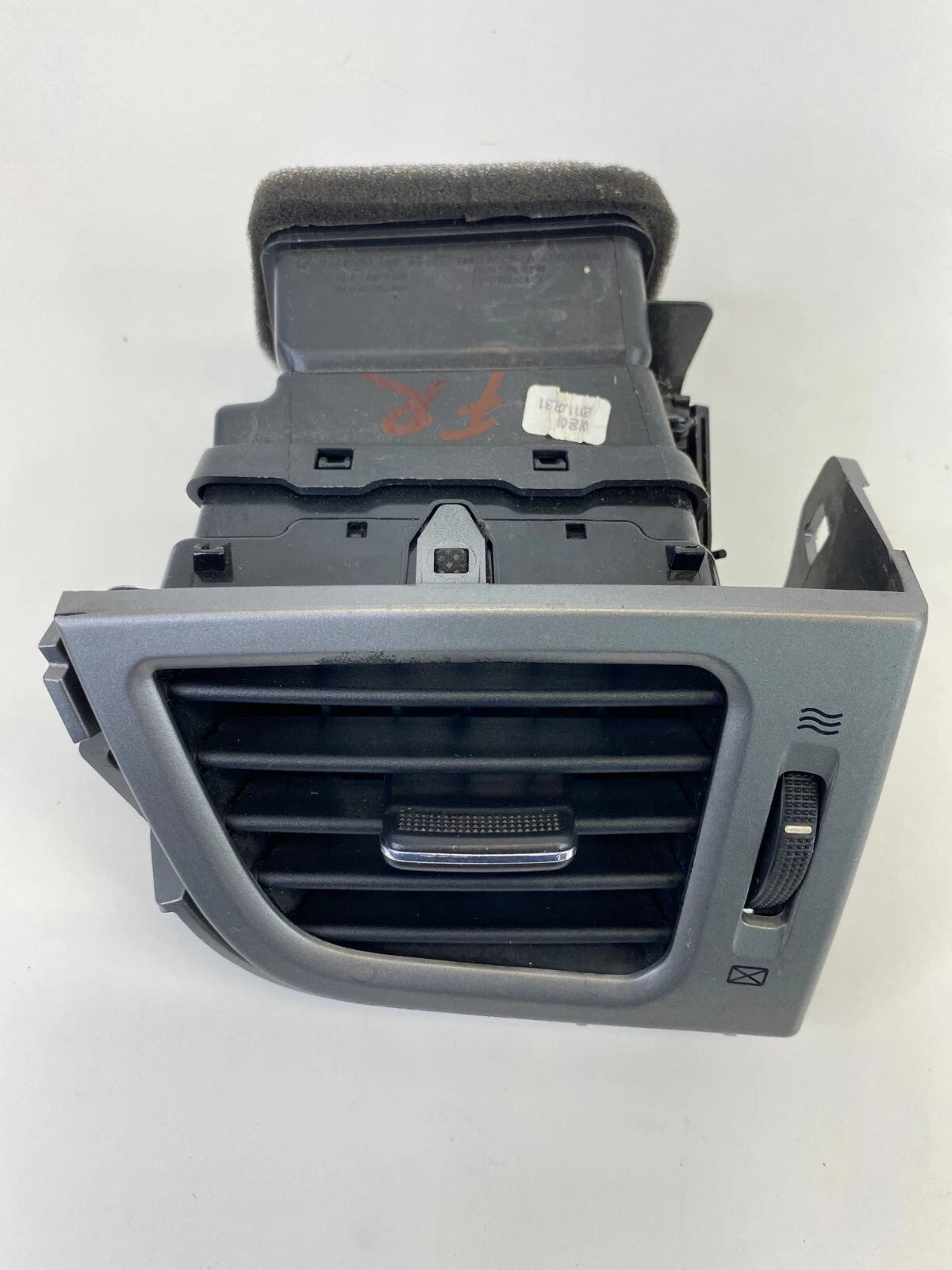 11-13 HYUNDAI ELANTRA DASH RIGHT PASSENSER SIDE DASH AC AIR VENT OEM 97490-3X000
