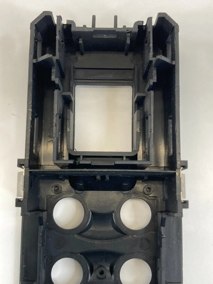 06-09 LAND ROVER RANGE ROVER SPORT REAR LEFT DOOR WINDOW SWITCH BEZEL TRIM OEM