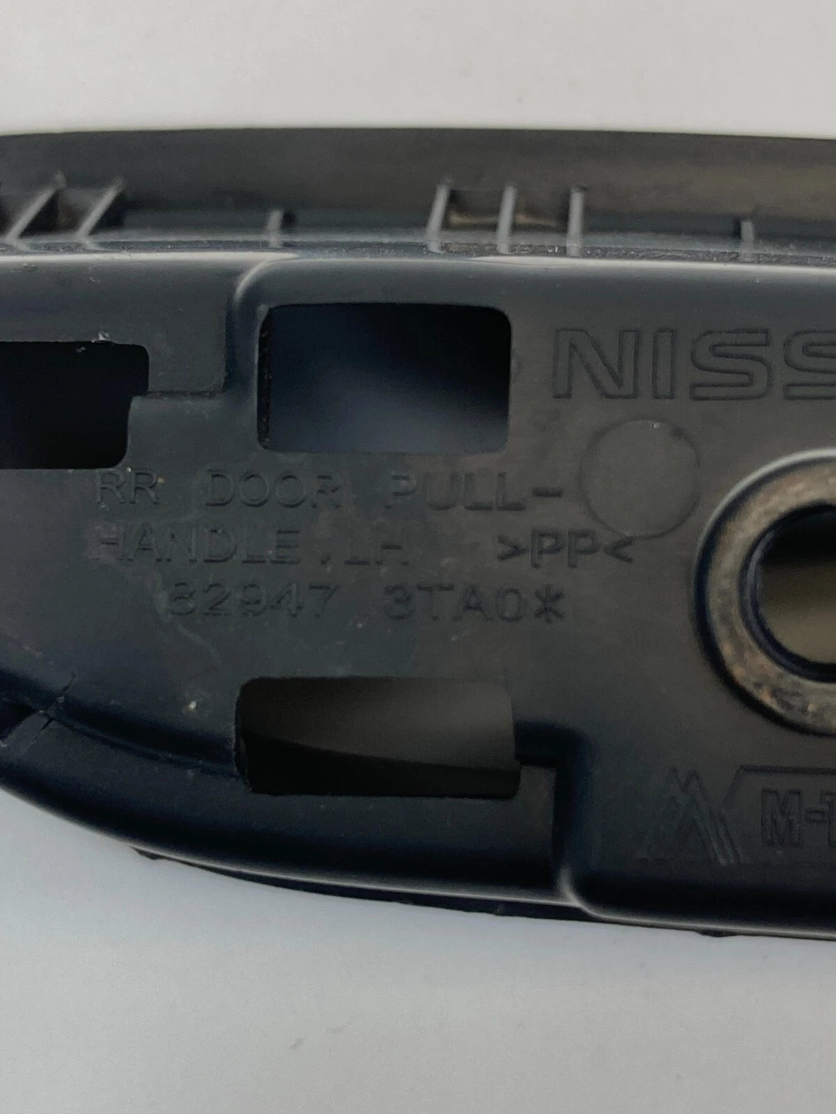 13-18 NISSAN ALTIMA REAR LEFT DOOR PANEL PULL HANDLE CUP POCKET 82947-3TA0 OEM