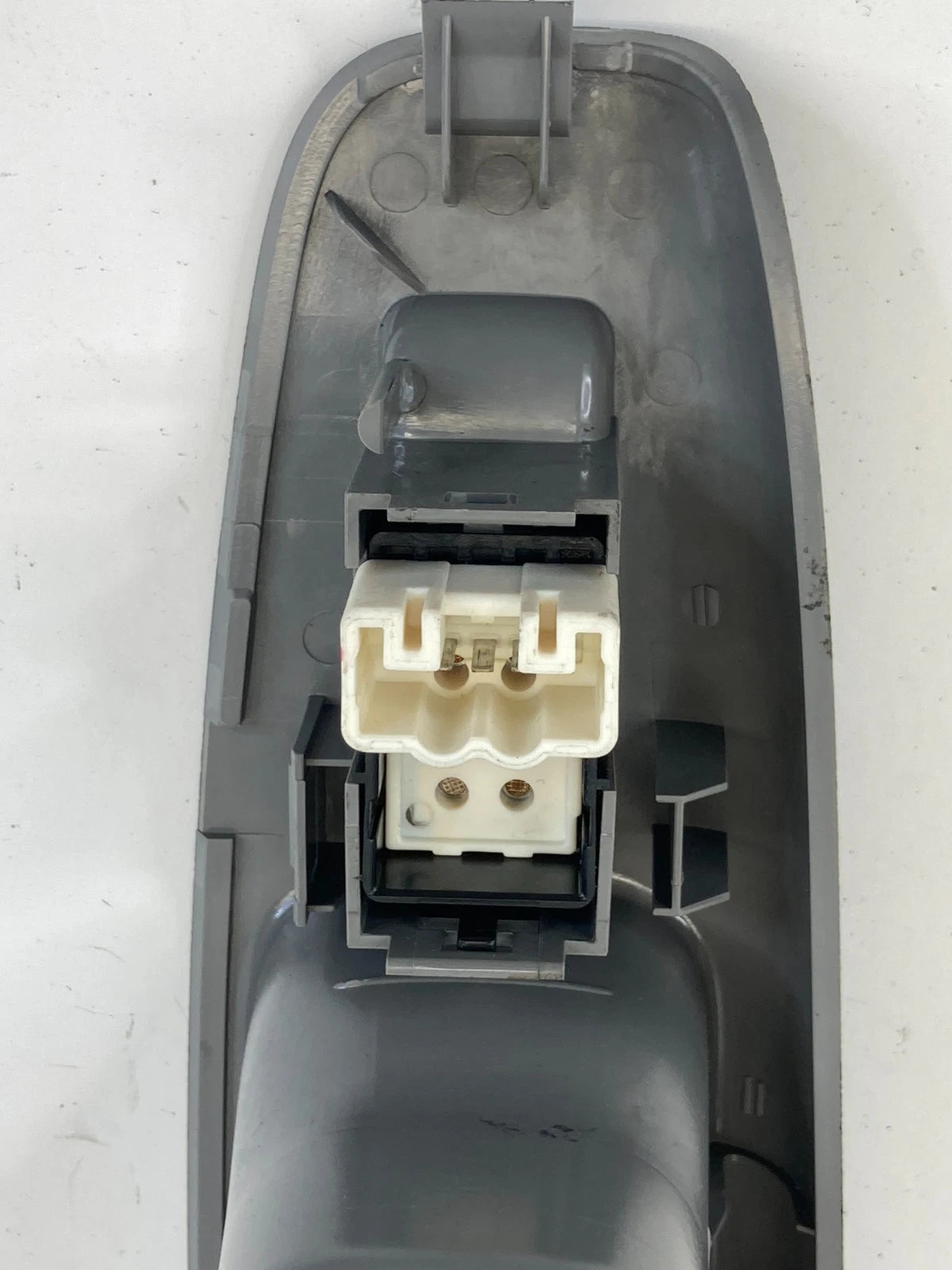2002 2003 2004 TOYOTA CAMRY REAR RIGHT SIDE WINDOW SWITCH W/ TRIM 74271-AA01 OEM