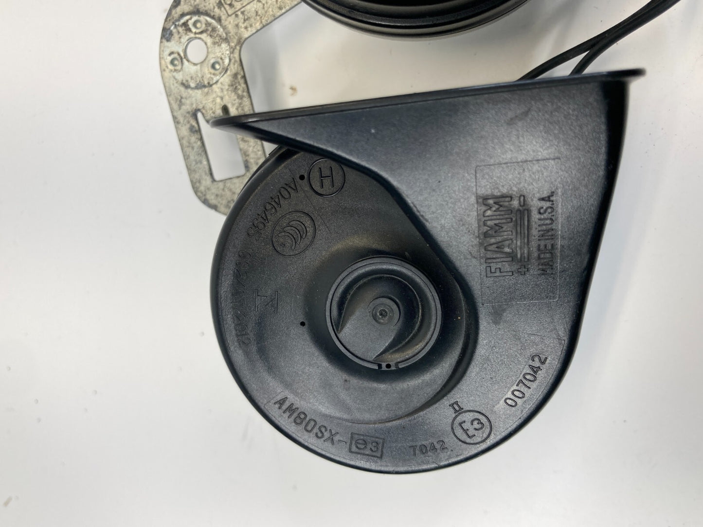 2015-2018 Ford Edge Low & High Horn Tone Alarm Pitch Siren Signal OEM