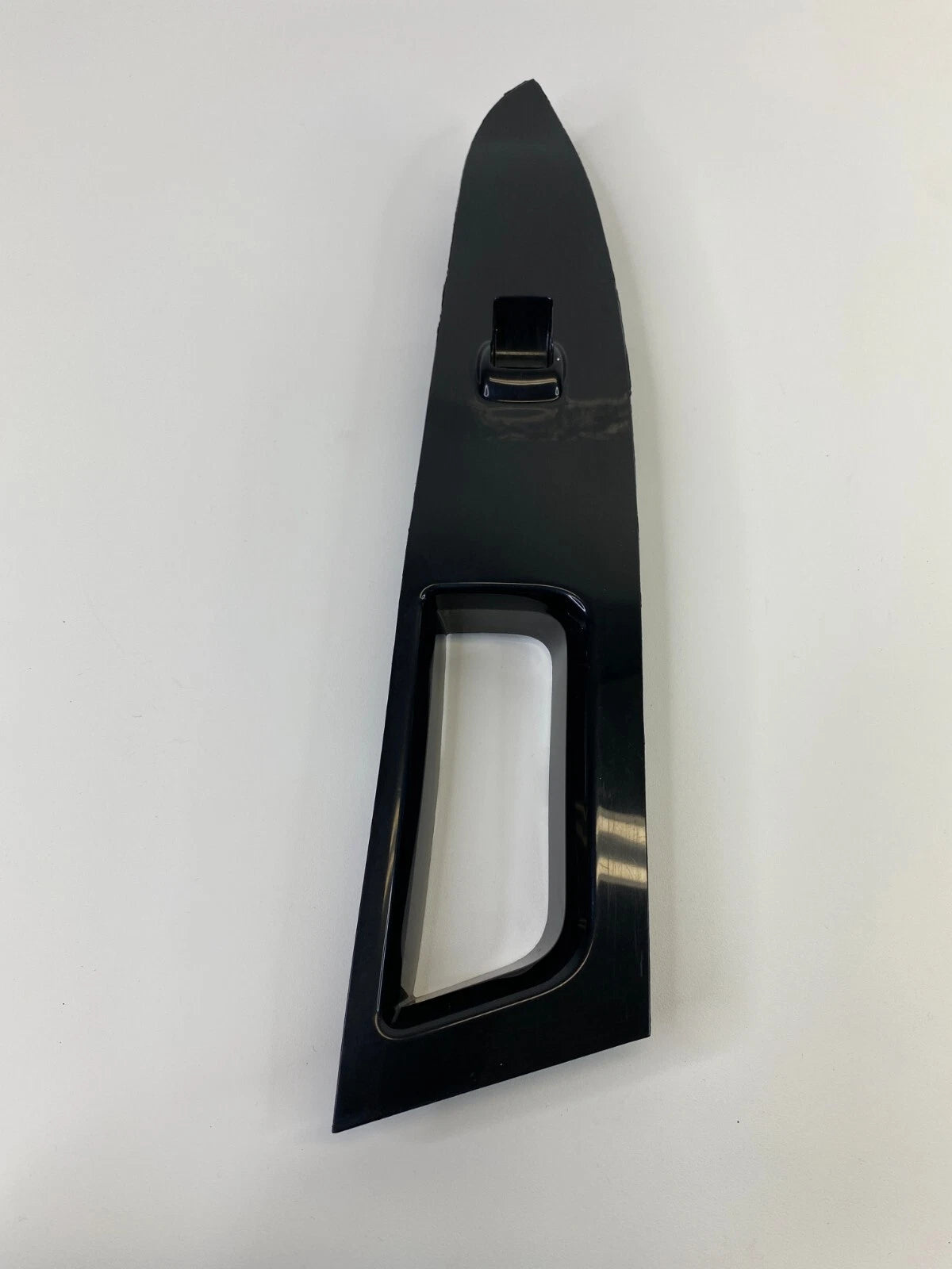 13-20 FORD FUSION FRONT RIGHT SIDE DOOR WINDOW SWITCH COVER BEZEL DS73-14A563-B