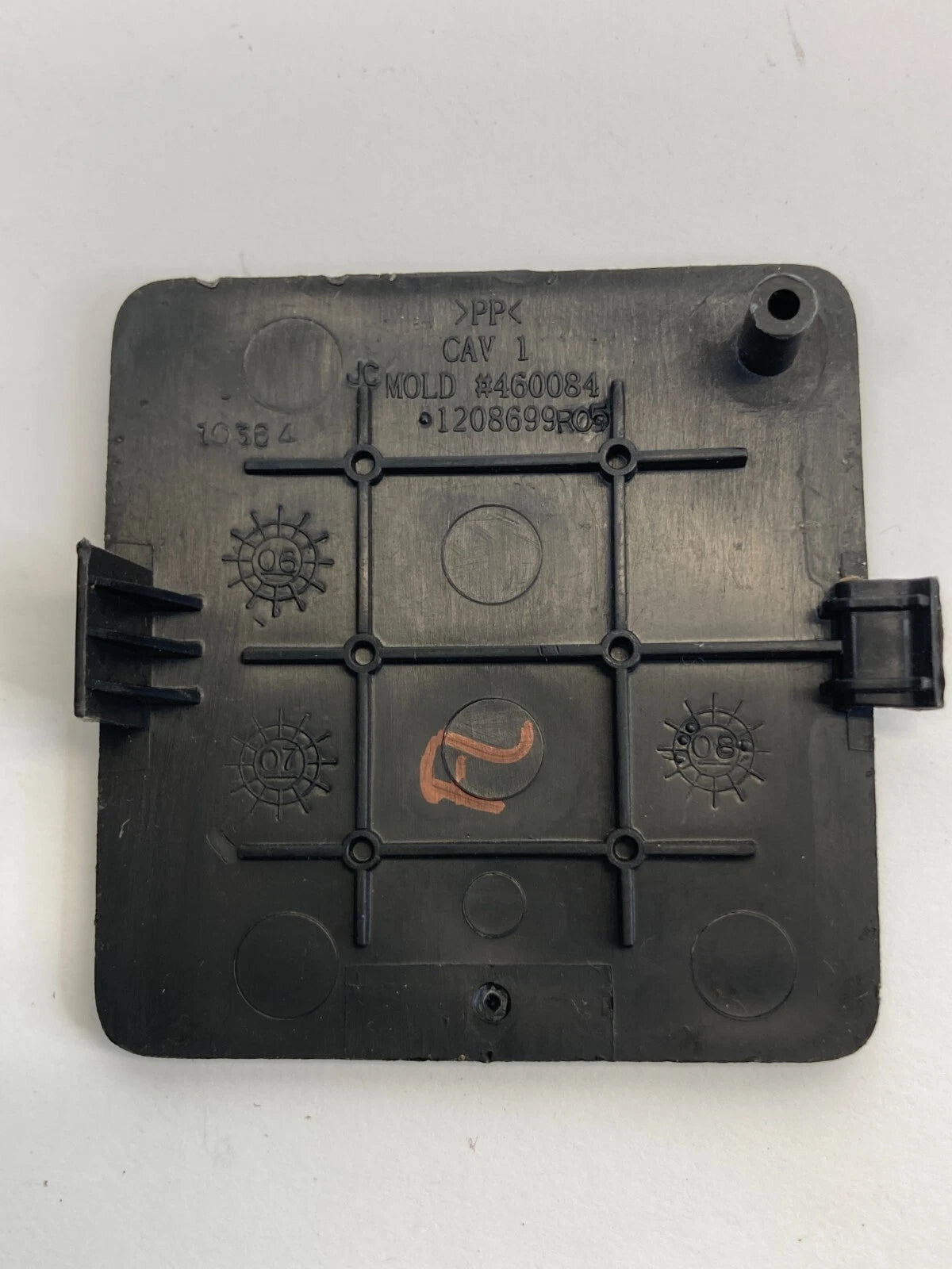 2007-2017 GMC ACADIA 2009-2017 CHEVY TRAVERSE FRONT SEAT RAIL BOLT COVER OEM