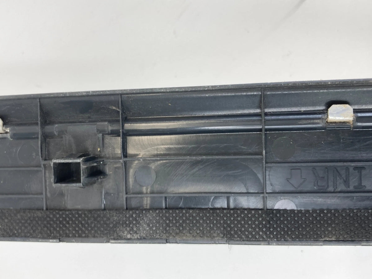2009-2014 NISSAN MAXIMA FRONT LEFT SIDE DOOR SILL SCUFF STEP PLATE TRIM