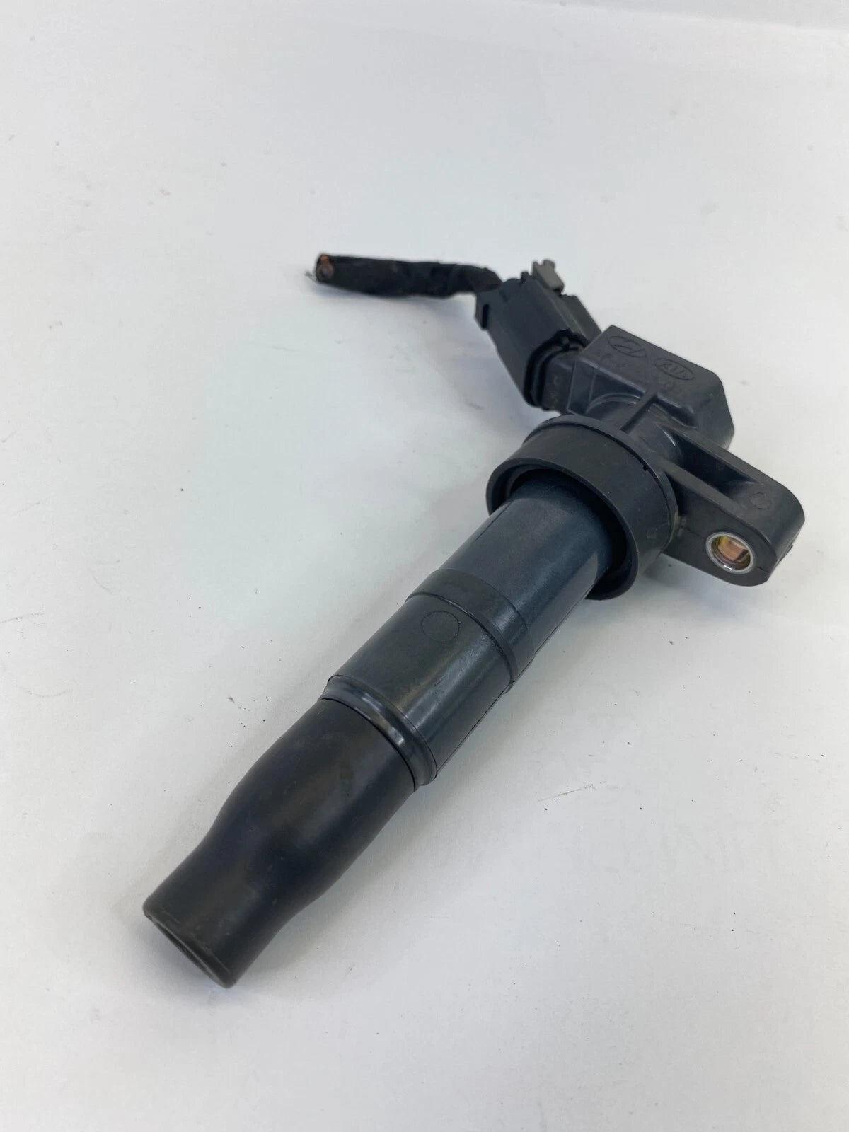 10 11 12 13 KIA FORTE FORTE KOUP 2.0L ENGINE IGNITION COIL IGNITOR 273003F100