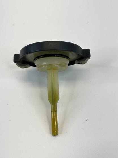 2004-2008 TOYOTA SOLARA POWER STEERING FLUID RESERVOIR TANK CAP LID COVER OEM
