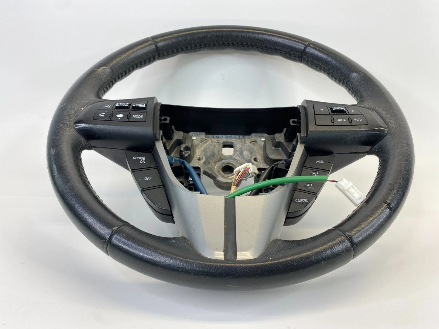 2007-2012 MAZDA CX-7 CX7 DRIVER STEERING WHEEL W/ CRUISE CONTROL SWITCHES OEM