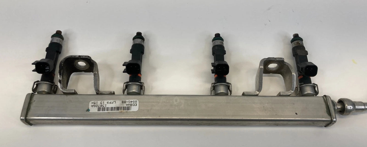 13-18 FORD C-MAX 2.0L L4 AT FUEL INJECTION RAIL W/ INJECTORS 4M5G-9D280-DB OEM