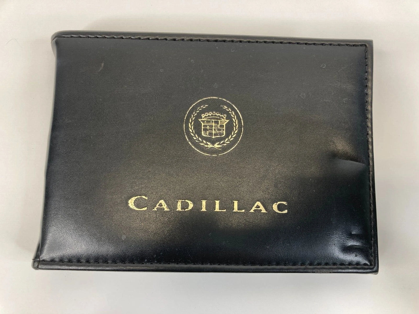 2000 00 CADILLAC DEVILLE OWNERS MANUAL GUIDE INFOMATION BOOK W/ CASE OEM