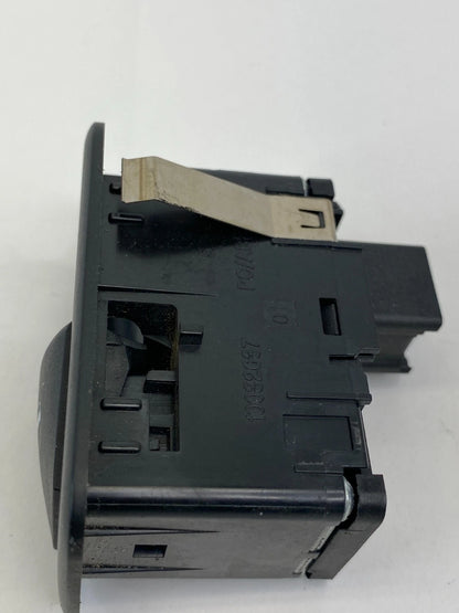 08-10 CHRYSLER TOWN & COUNTRY REAR LEFT DOOR POWER WINDOW SWITCH 04602539AC OEM