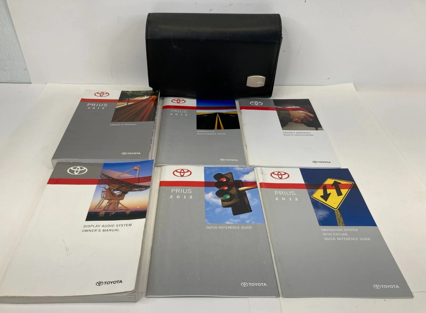 2012 TOYOTA PRIUS OWNERS MANUAL WARRANTY MAINTENANCE REFERENCE BOOK SET OEM