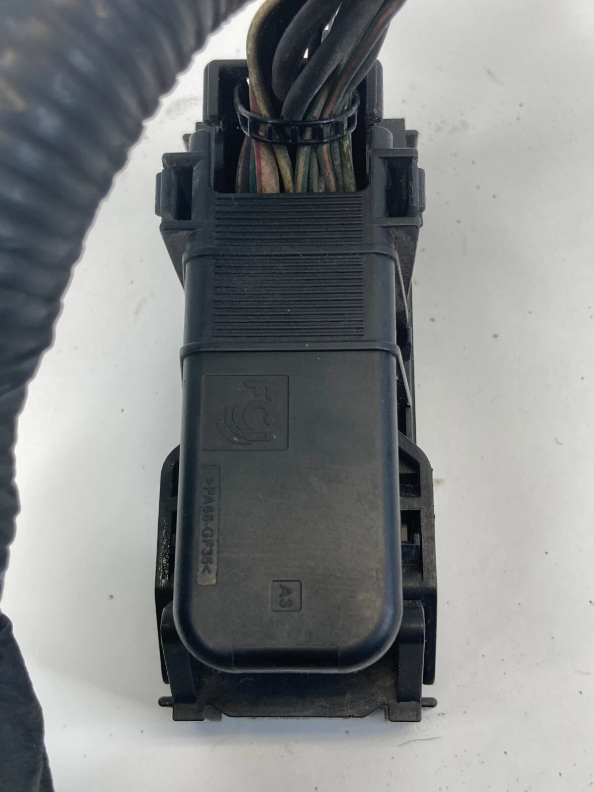 2011 Chrysler Town & Country 3.6L AT ABS Anti Lock Brake Pump Connector Plug OEM