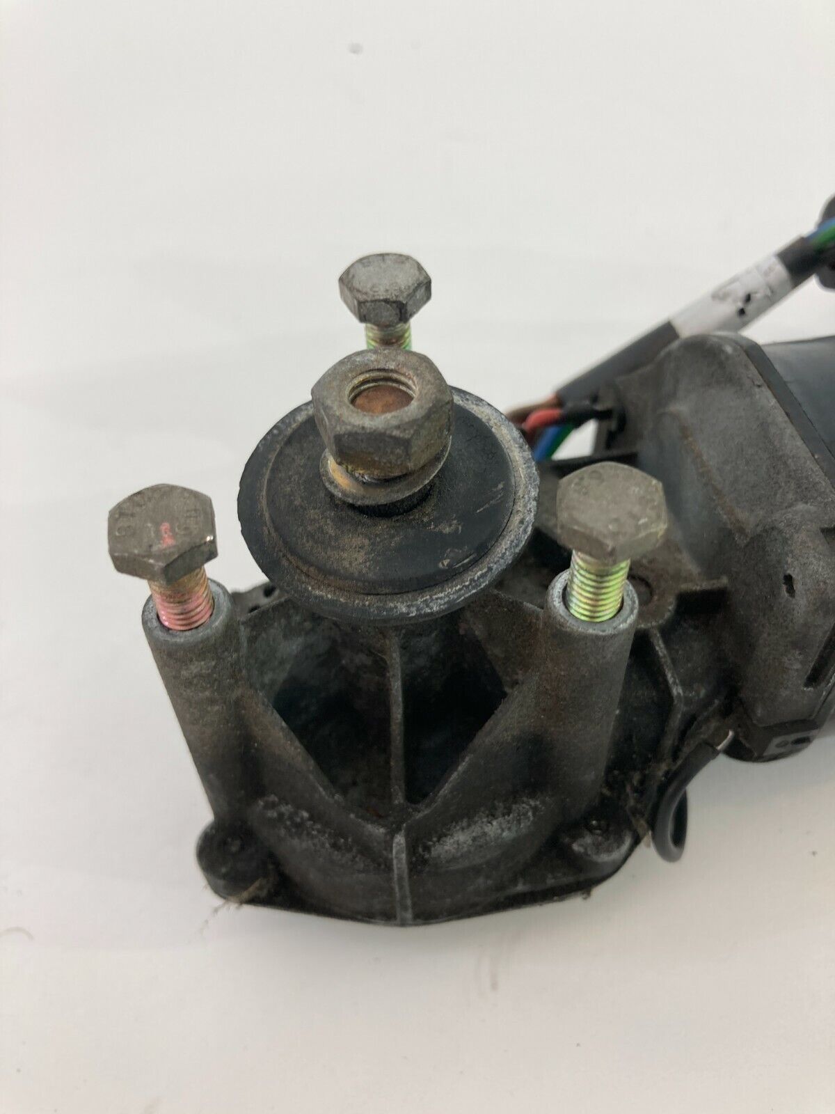 2002 2003 2004 2005 2006 2007 Jeep Liberty Front Windshield Wiper Motor OEM