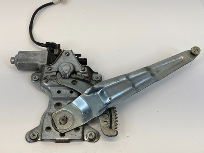 1996-2002 Toyota 4Runner Rear Right Side Door Power Window Motor W/ Regulator
