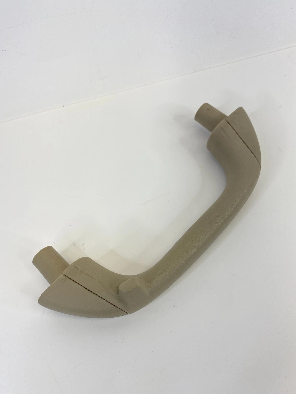 03-08 TOYOTA COROLLA MATRIX REAR RIGHT INSIDE ROOF GRIP GRAB ASSIST HANDLE OEM