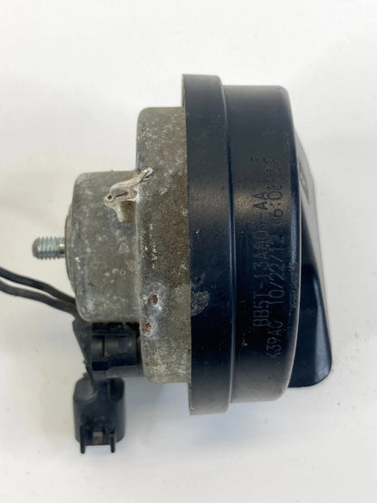 13-19 Ford Explorer Police Low & High Tone Horn Alarm Dual Siren Signal A046495