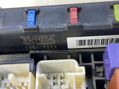 2007-2012 TOYOTA YARIS 1.5L ENGINE FUSE BOX RELAY JUNCTION MODULE 8264147020 OEM