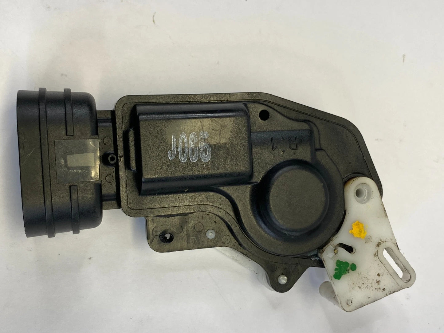 2004-2010 TOYOTA SIENNA REAR RIGHT RH SLIDING DOOR LOCK LATCH SUB ACTUATOR OEM