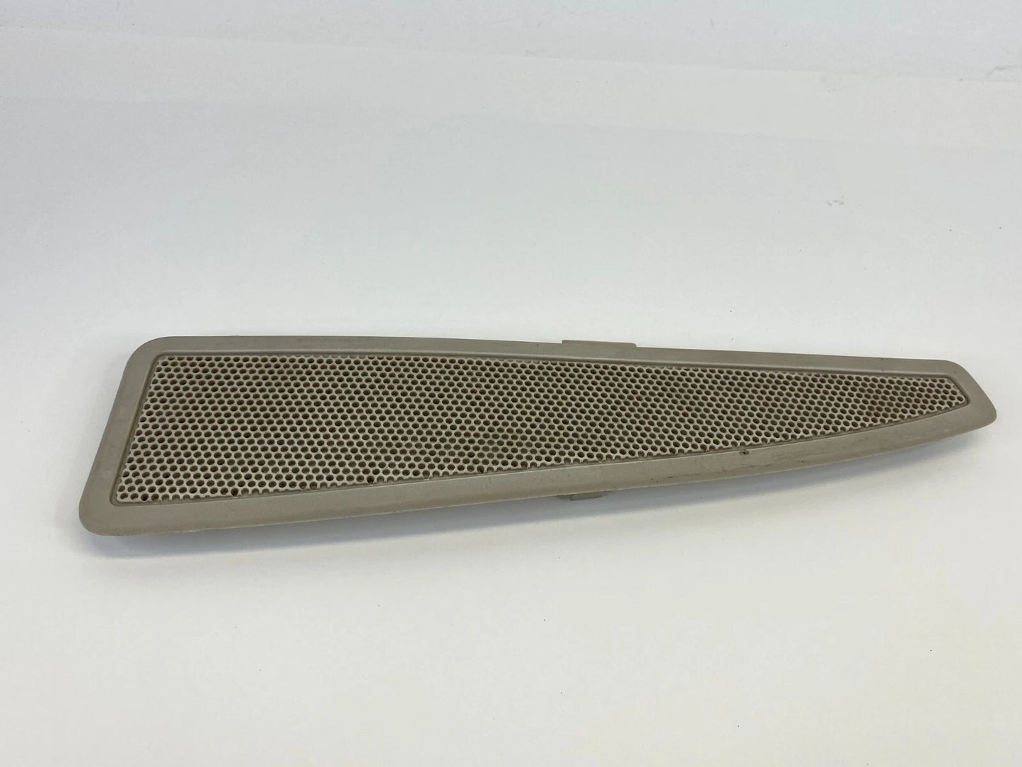 2006 07 08 2009 MERCURY MILAN FRONT RIGHT SIDE SPEAKER GRILLE TRIM OEM