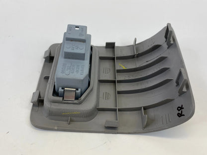 2004-2010 TOYOTA SIENNA REAR RIGHT COURTESY LIGHT LAMP 62538-AE020 OEM