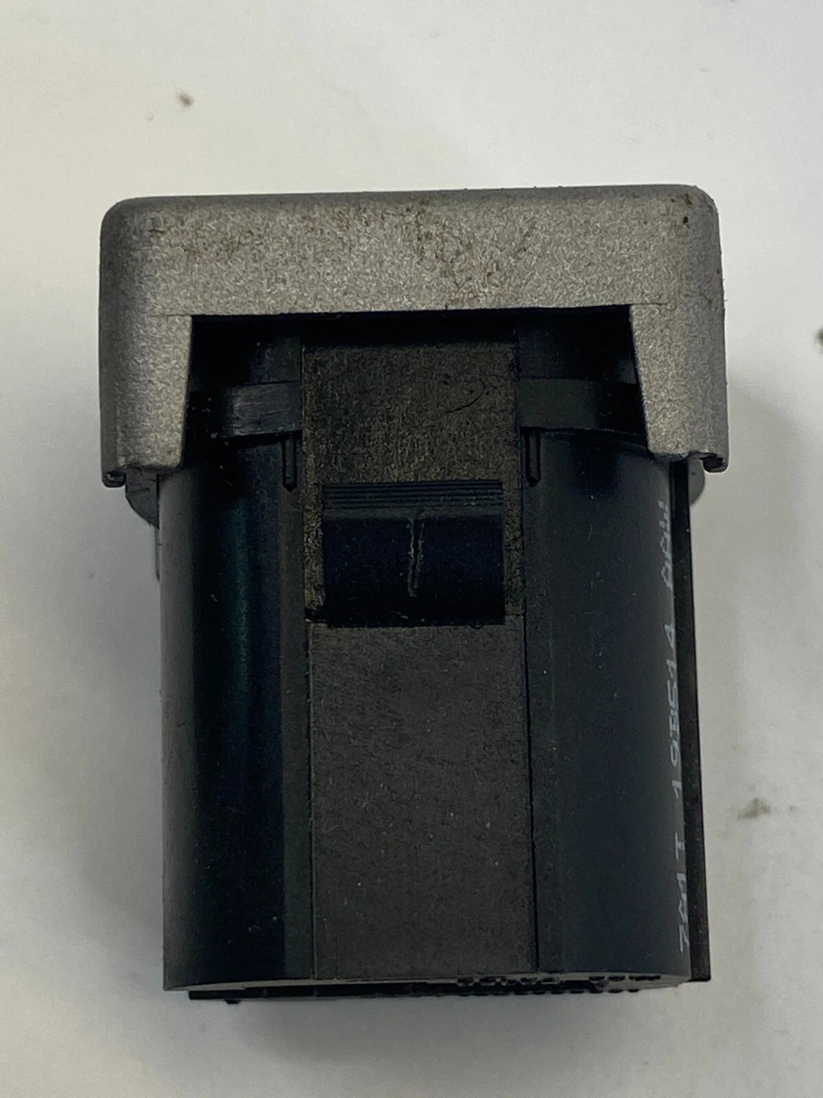 2007-2010 LINCOLN MKX POWER TRUNK HATCH RELEASE OPEN SWITCH OEM