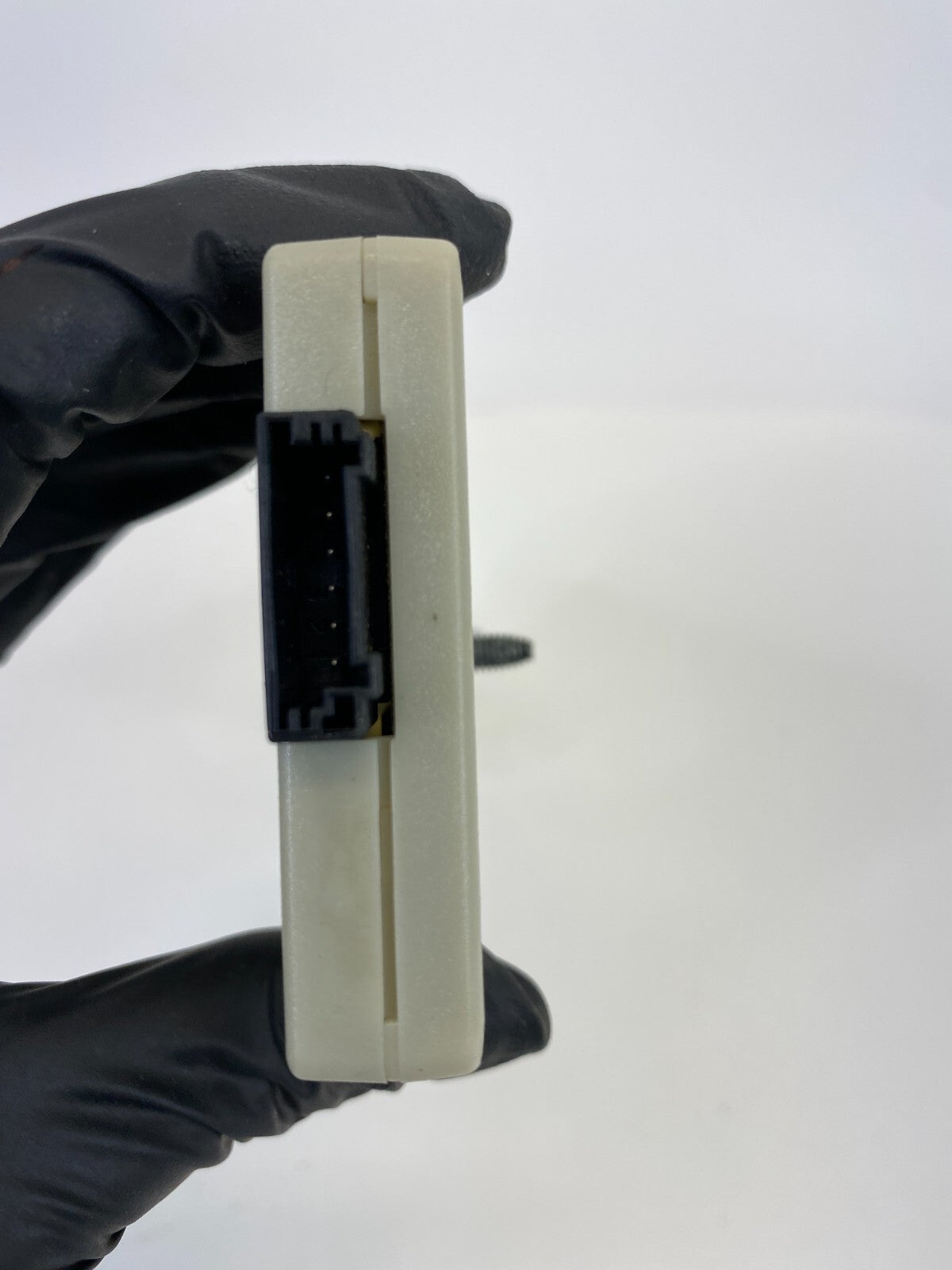 2006 BMW 330i 325i 325xi Antenna Amplifier Control Module Unit AV692893806U