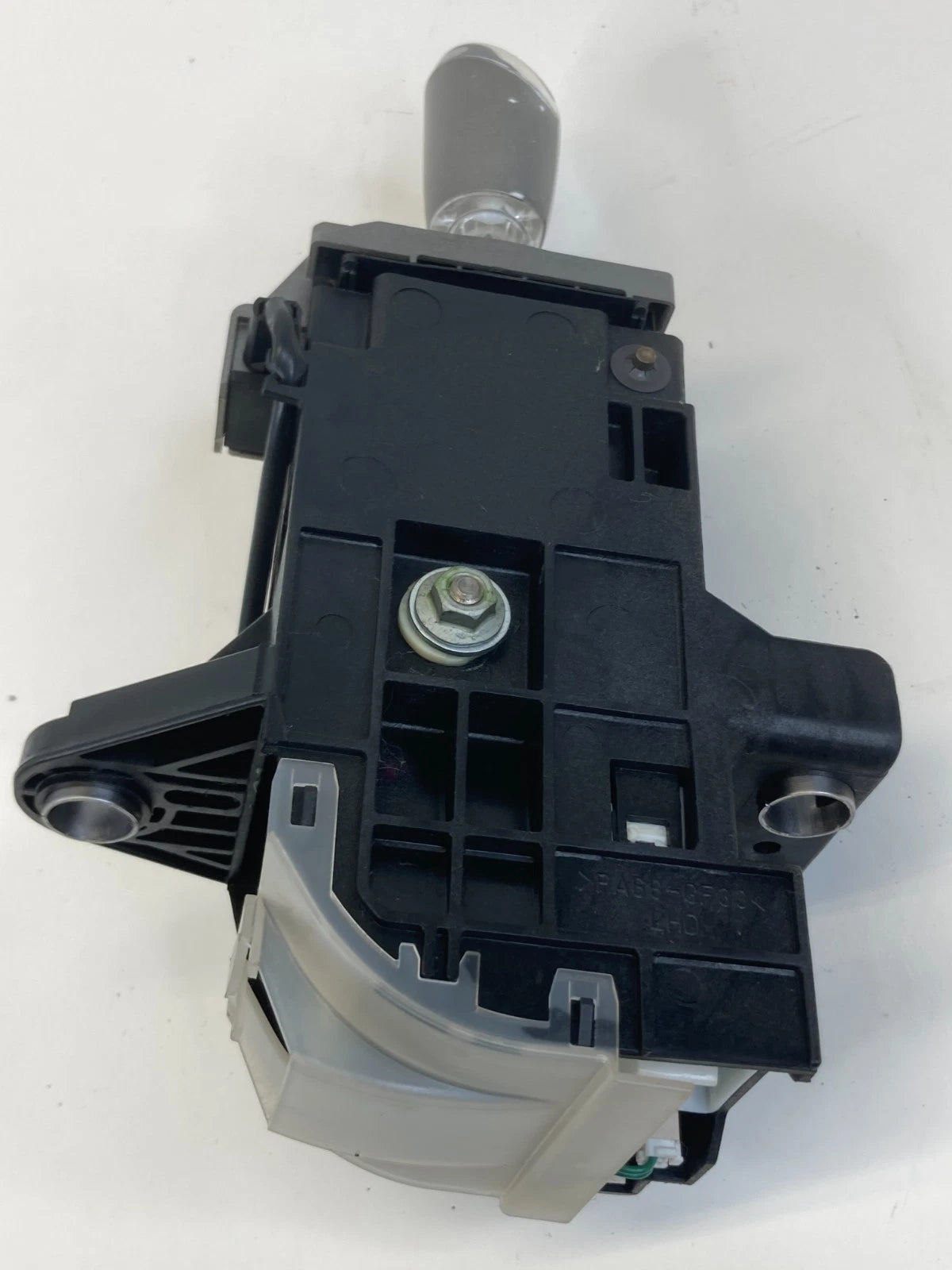 2004-2009 TOYOTA PRIUS AUTOMATIC TRANSMISSION GEAR SHIFTER SELECTOR ASSY OEM