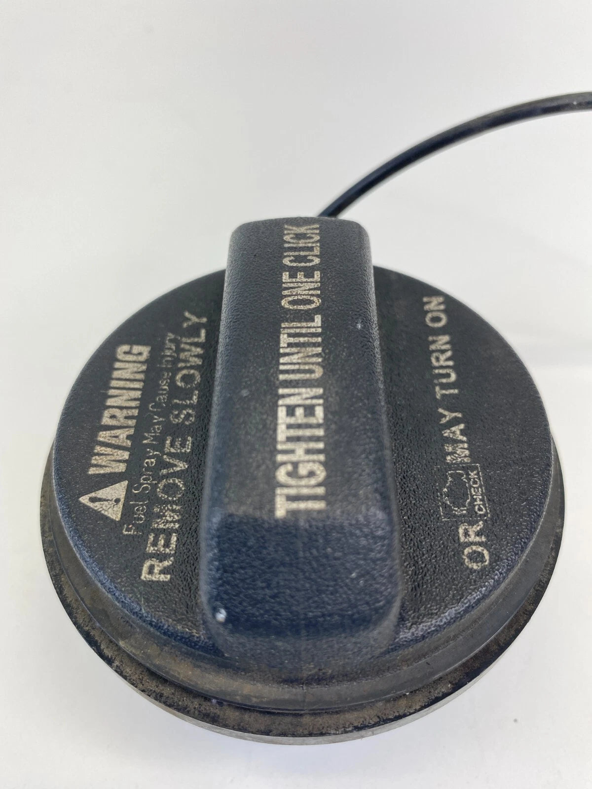 2004-2020 HYUNDAI ELANTRA 12-21 VELOSTER FUEL FILLER GAS CAP COVER OEM