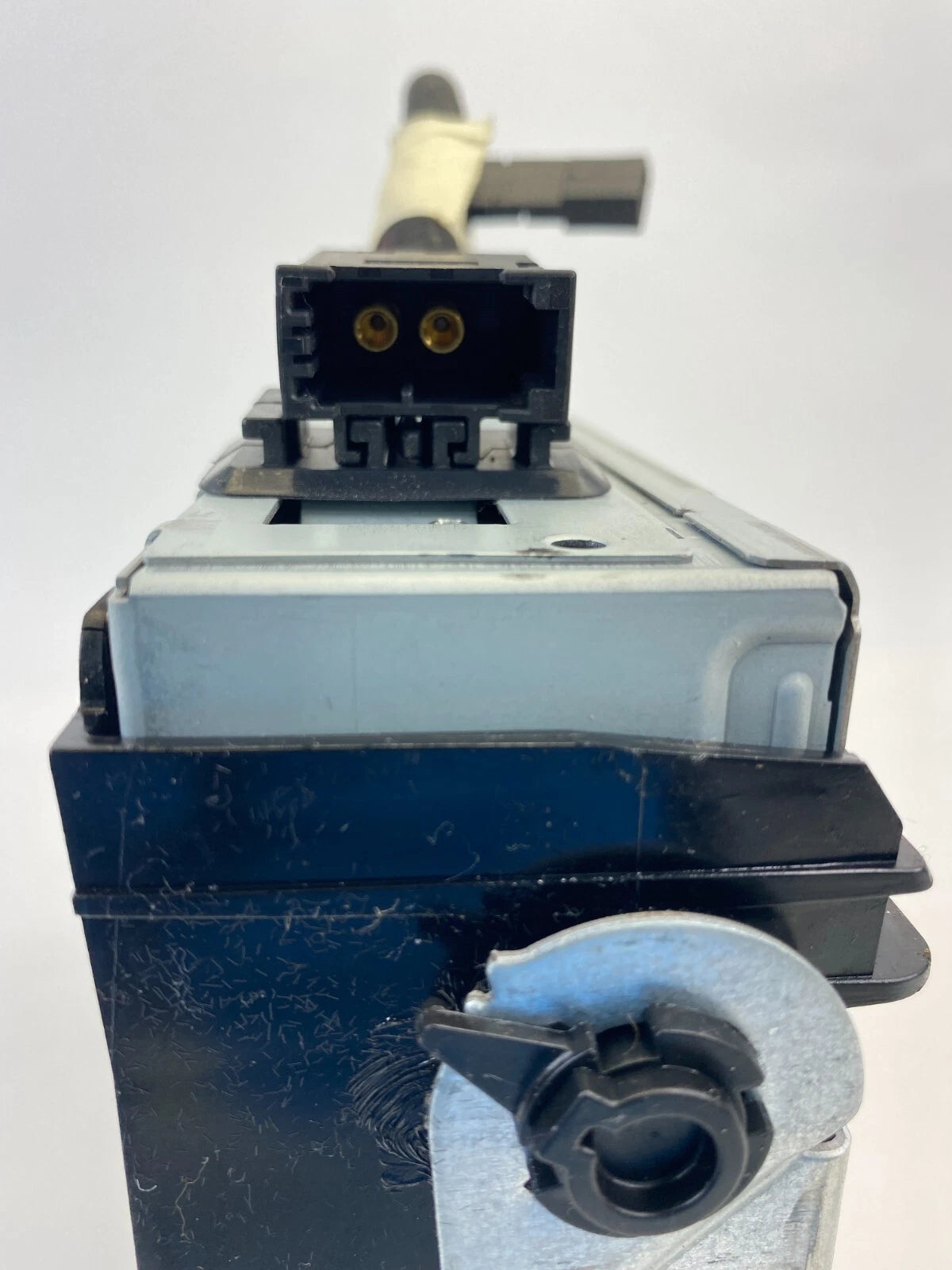 06-12 MERCEDES-BENZ R350 GL X164 ML W164 6 DISC CD CHANGER PLAYER GLOVEBOX OEM