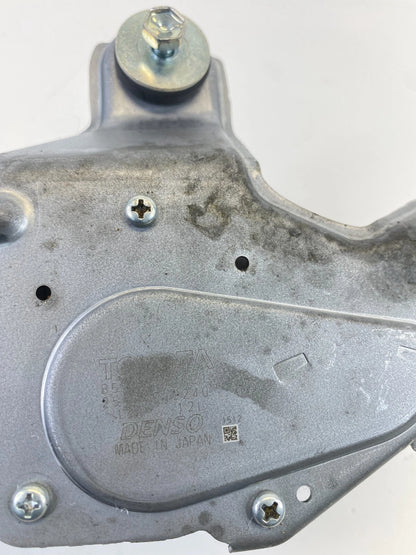 2010 TOYOTA PRIUS REAR BACK WINDOW WIPER MOTOR ASSEMBLY 85130-47021 OEM