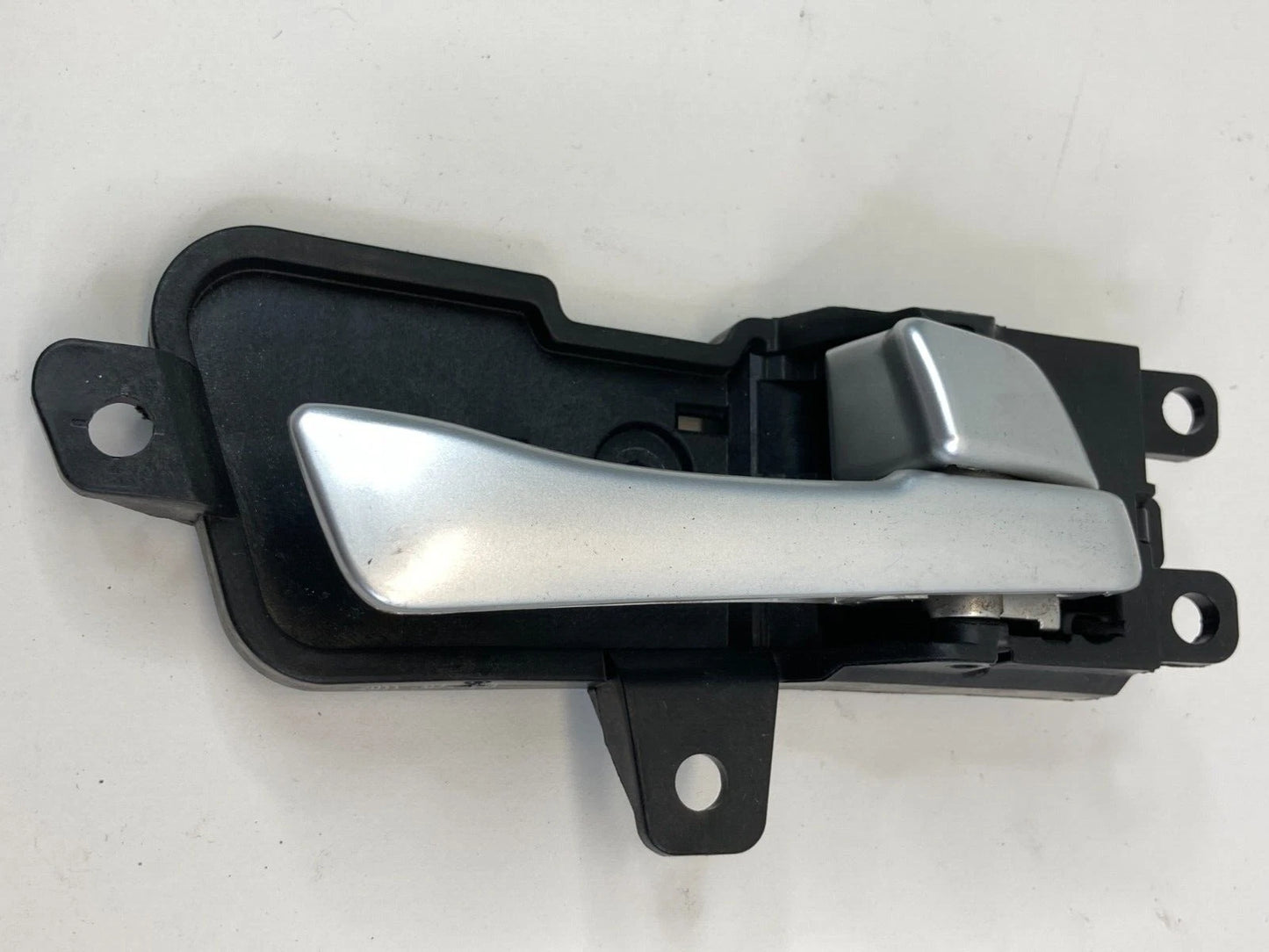 2011-2014 HYUNDAI SONATA REAR RIGHT INNER INTERIOR DOOR HANDLE 82620-3S000 OEM