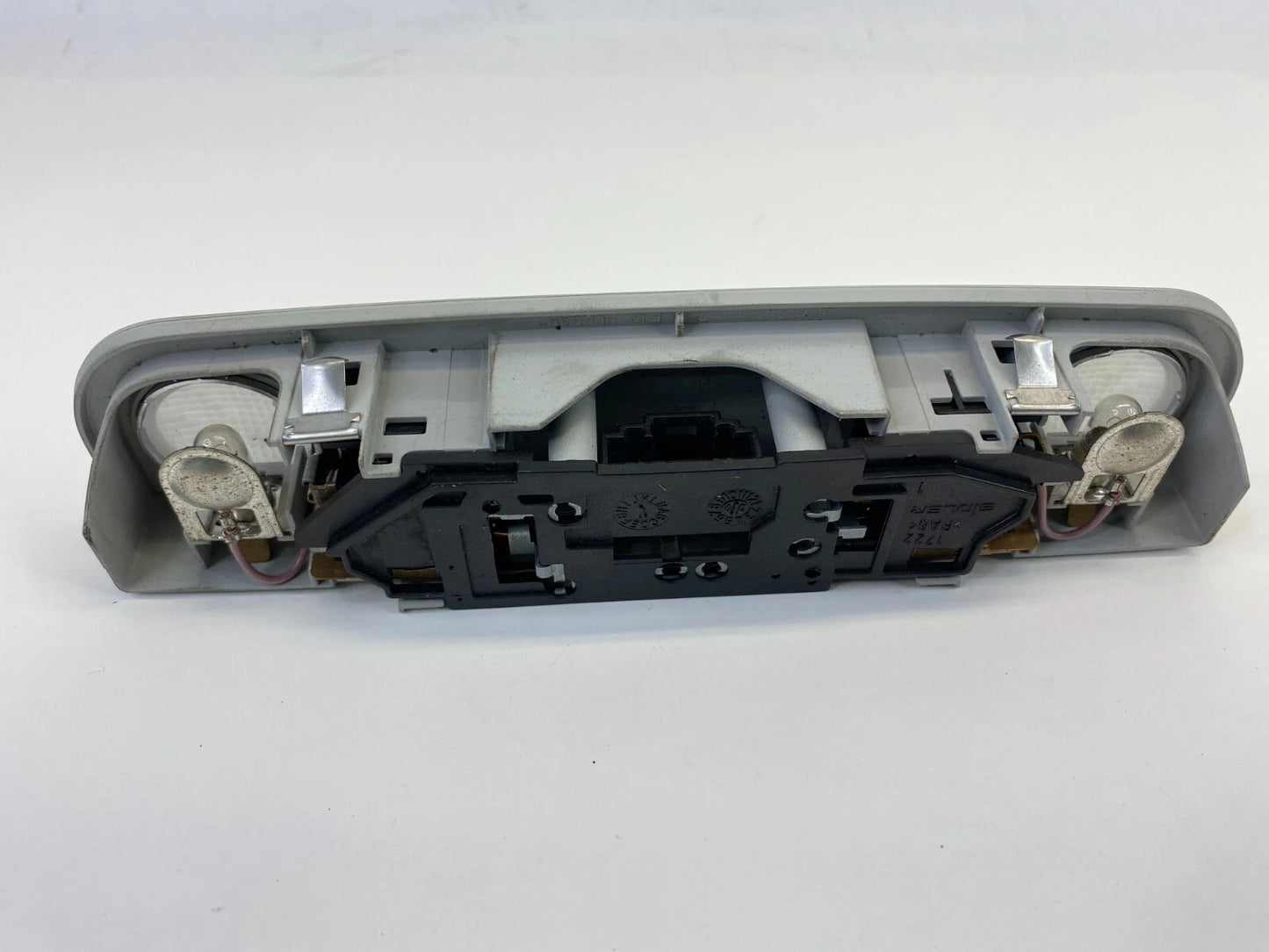2007-2011 AUDI A6 QUATTRO REAR ROOF UPPER SIDE DOME READING MAP LIGHT LAMP OEM