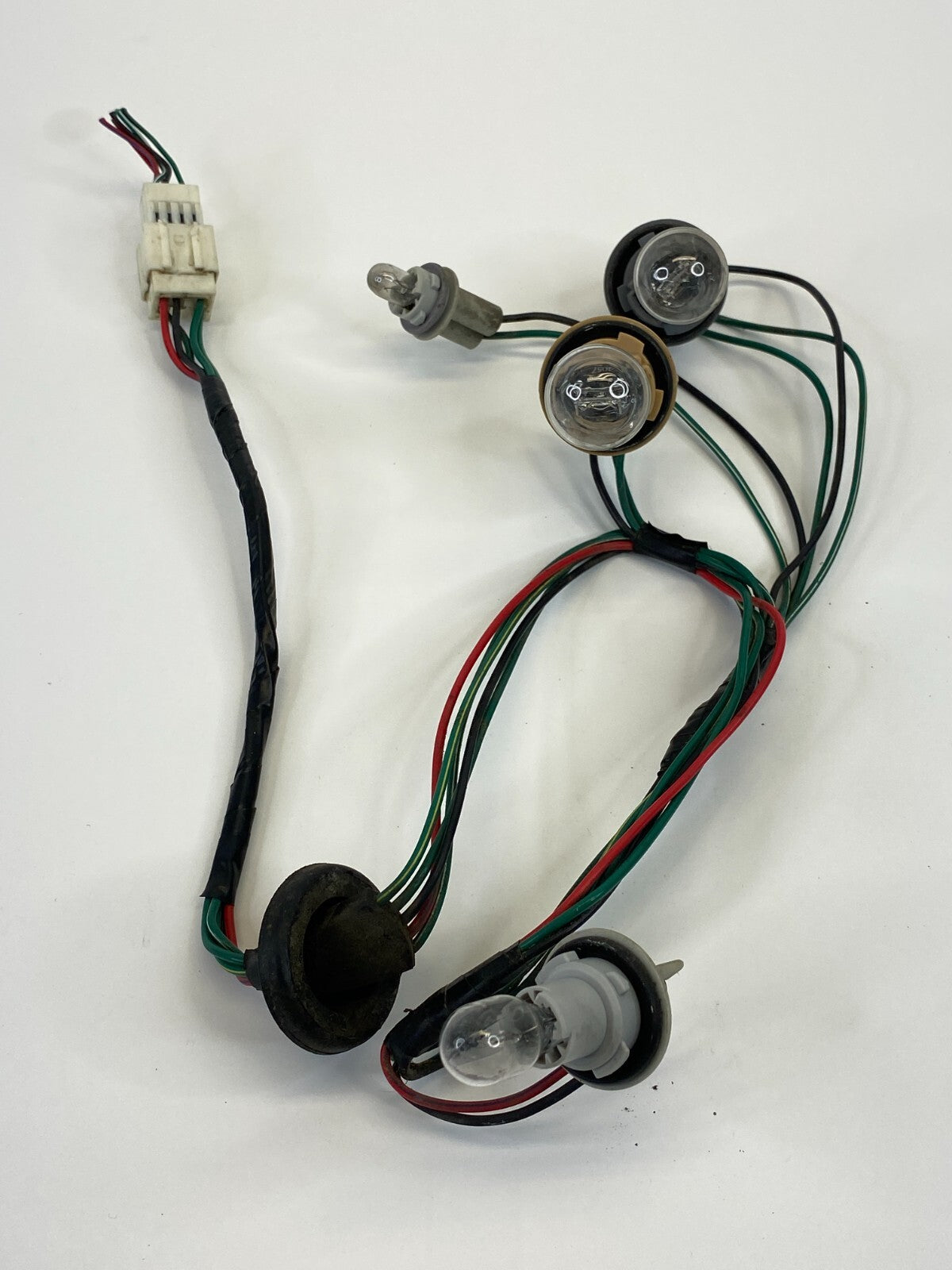 2004-2008 Nissan Maxima Rear Tail Light Lamp Taillight Socket Wire Harness OEM