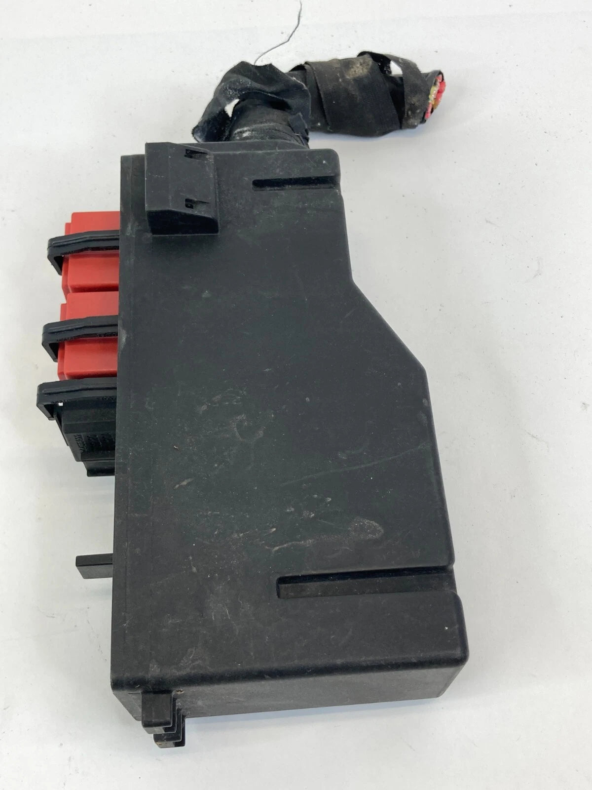 2003-2011 SAAB 9-3 93 ENGINE COMPARTMENT FUSE BOX RELAY GROMMET BRACKET 12788777